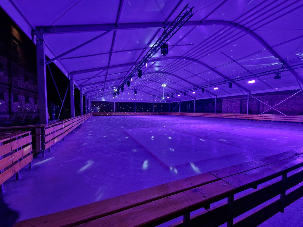 Lighting test at the seasonal ice rink in Lukiskes Prison 2.0 courtyard
